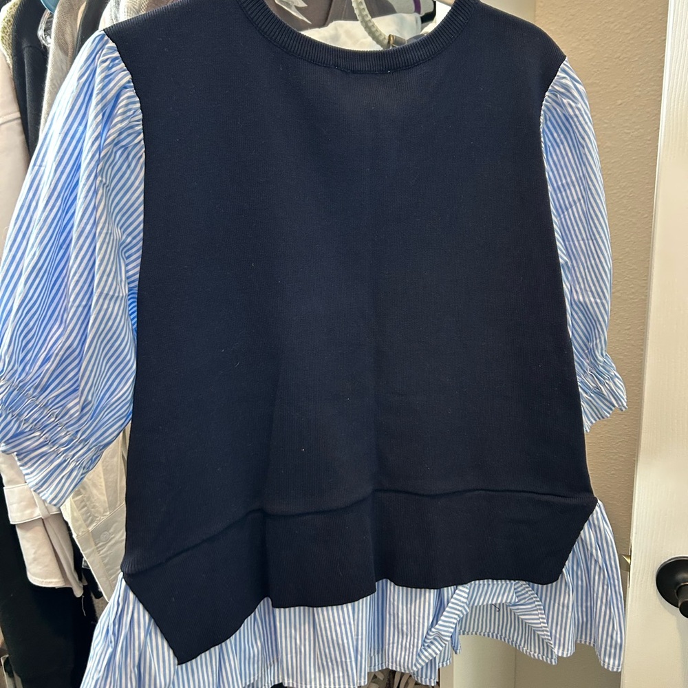 NWT JCREW Navy and Blue Striped Top - Picture 3 of 3